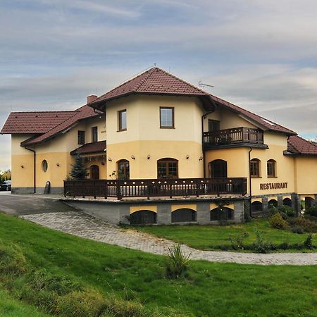 Penzion Stary Dvur Nové Dvory Exterior foto