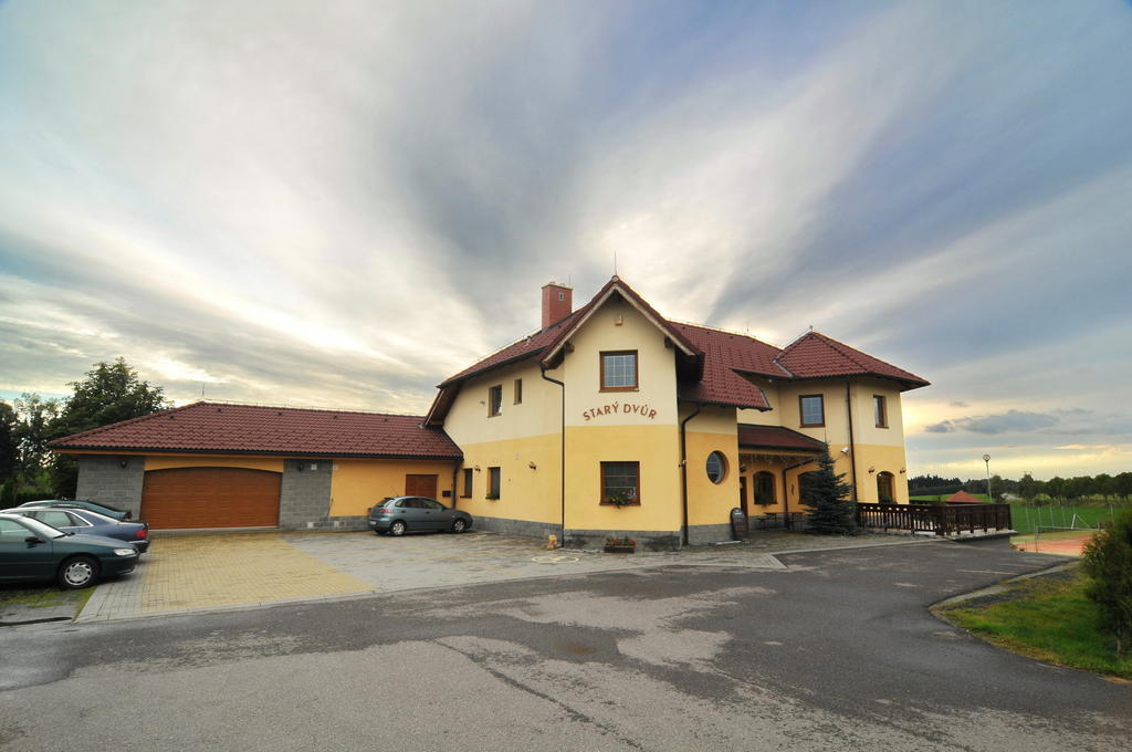 Penzion Stary Dvur Nové Dvory Exterior foto